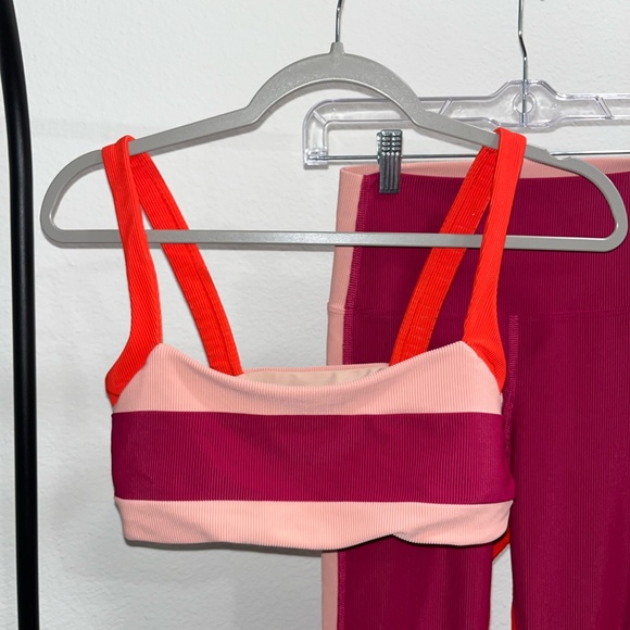 BEACH RIOT SPORT | Marlene Colorblock Top and Legging Set in Merlot | Size L & M - Picture 5 of 13